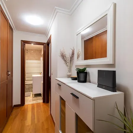 Bonito Centrico * Vigo